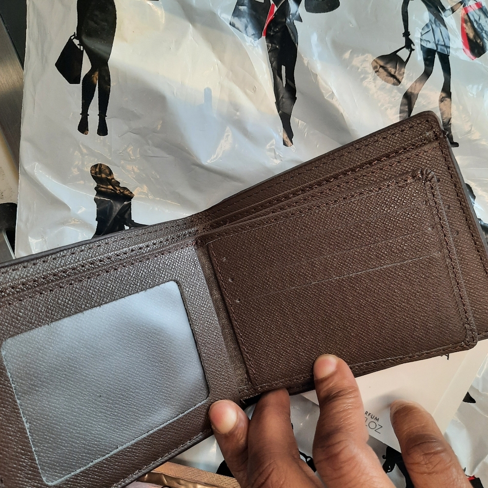 Brown Monogram Wallet - Picture 2 of 6